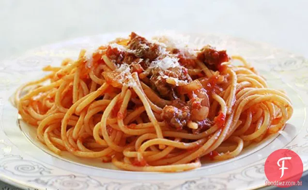 Fácil Italiano salsicha espaguete