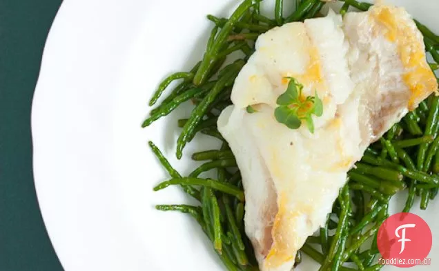 Samphire com molho de limão e manteiga