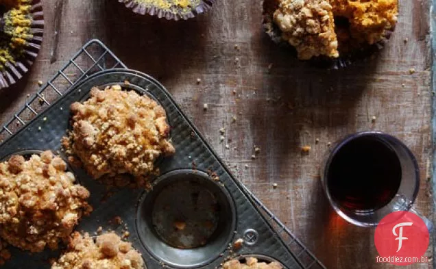 Muffins de abóbora com uma noz cristalizada Streusel