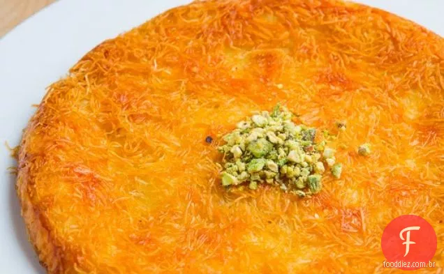 Kanafeh / KÃ¼nefe (Pastelaria De Queijo Doce)