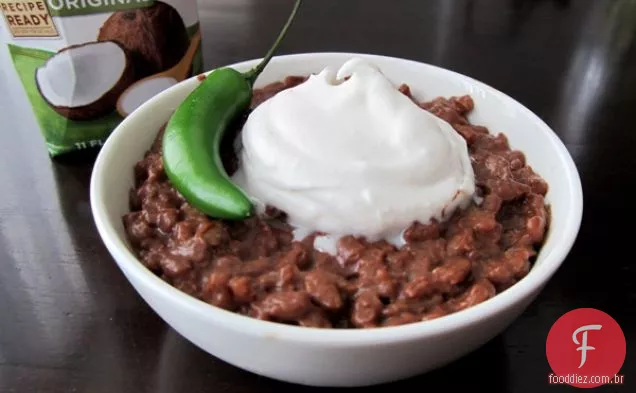 Champorado infundido com gengibre e Chili tailandês (Risoto de Chocolate vegano e sem glúten)