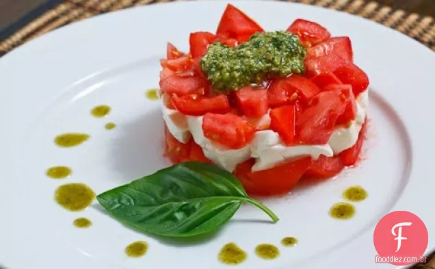 Salada Caprese Em Cubos