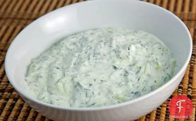 Tzatziki (Salada Grega De Pepino)