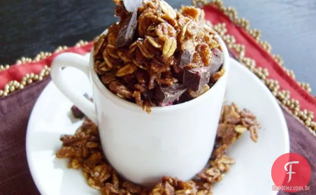 Chocolate Chocolate Chunk Granola Sem Leite