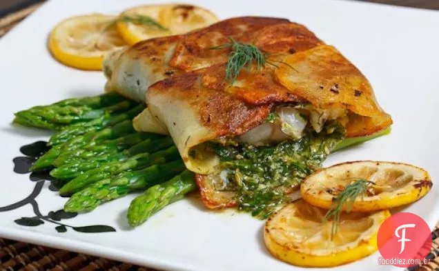 Bacalhau embrulhado em batatas crocantes