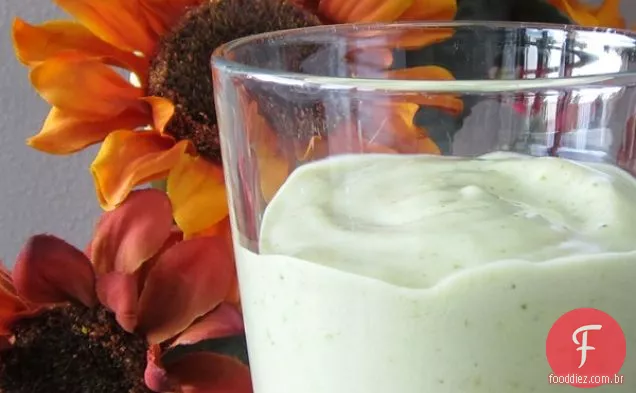 Saudável Vegan Shamrock Shake