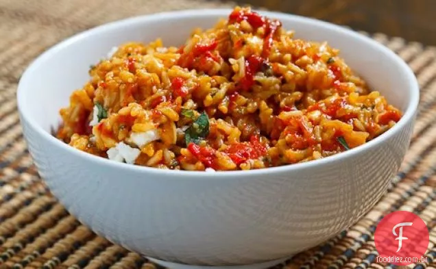 Pimenta vermelha assada e arroz Feta