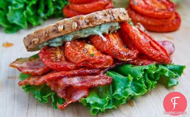 Tomate assado lento BLT