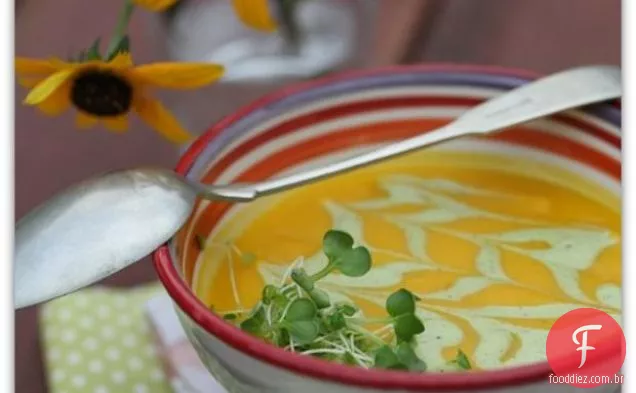 Doce Curry Butternut Squash W / Cliantro Creme