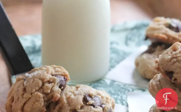Biscoitos De Chocolate Amargo Com Manteiga Marrom Salgada