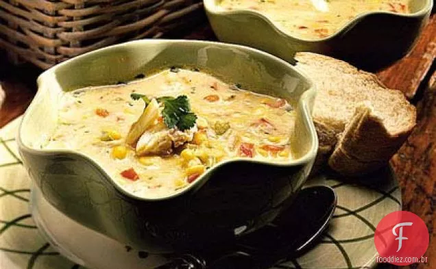 Sopa de milho doce com caranguejo