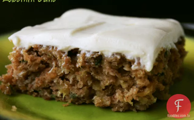 Bolo De Abobrinha De Abacaxi