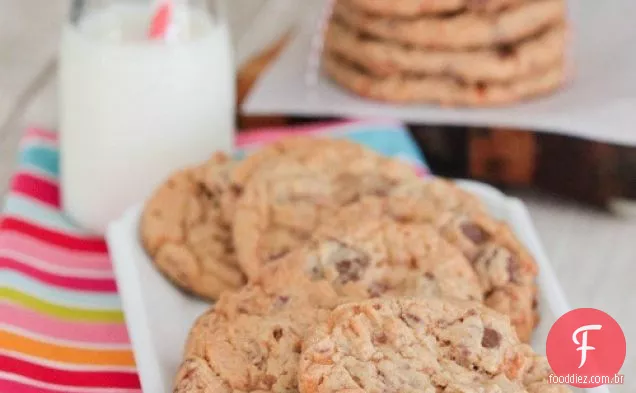 Manteiga De Amendoim Butterfinger Chocolate Chunk Cookies