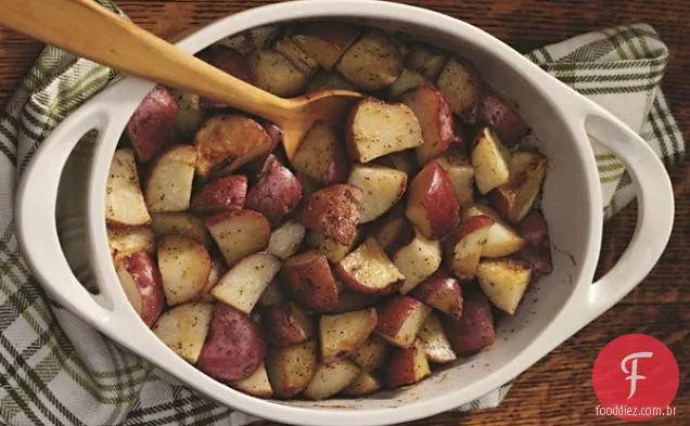 Batatas De Churrasco Assadas No Campo