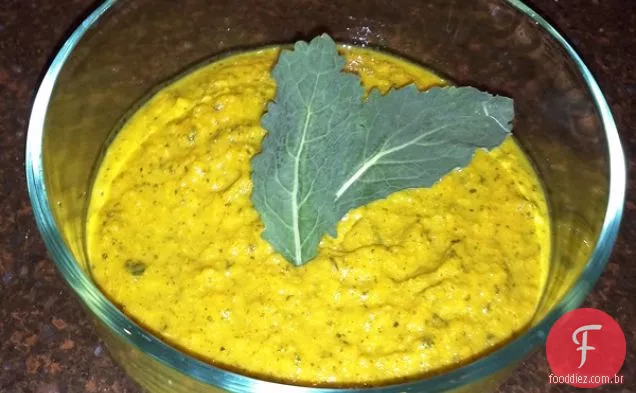 Sopa de batata doce e couve
