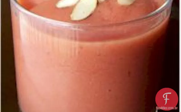 Smoothie Pom-Mango incrível com aumento de proteína opcional