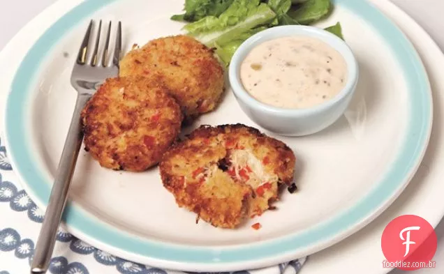 Bolos de caranguejo sem glúten com Remoulade picante sem laticínios