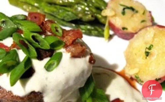 Filé mignon grelhado com molho de Creme Gorgonzola
