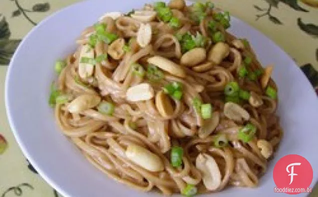 Macarrão Com Manteiga De Amendoim
