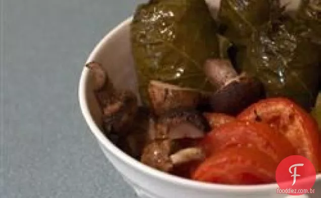 Dolmas (Folhas De Uva Recheadas)