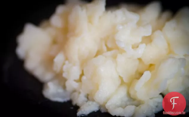 Kefir de leite: o que é e como prepará-lo