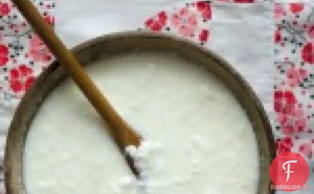 Como fazer iogurte de leite cru