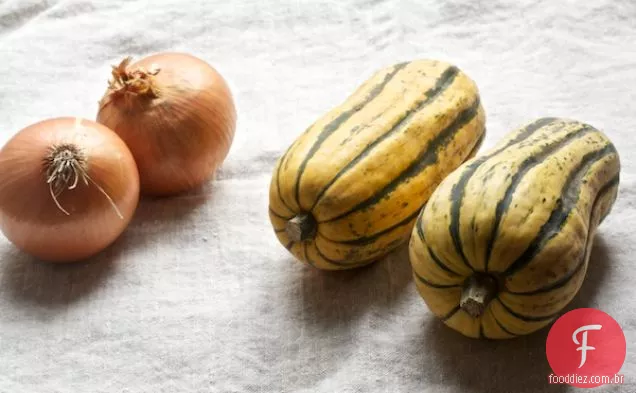 Abóbora Delicata recheada com Curry