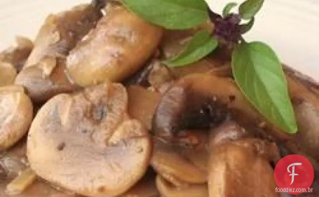 Cogumelos com molho de soja esmalte