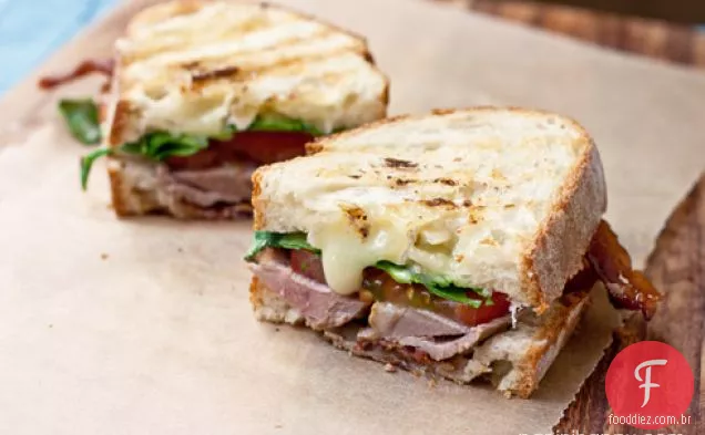 Grelhado Pato Peito Clube Panini