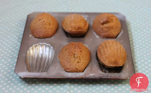 Madeleines De Manteiga Marrom
