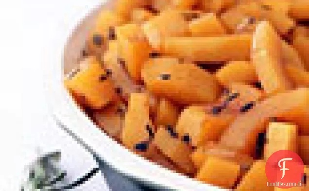 Abóbora Delicata com alecrim, sálvia e esmalte de cidra