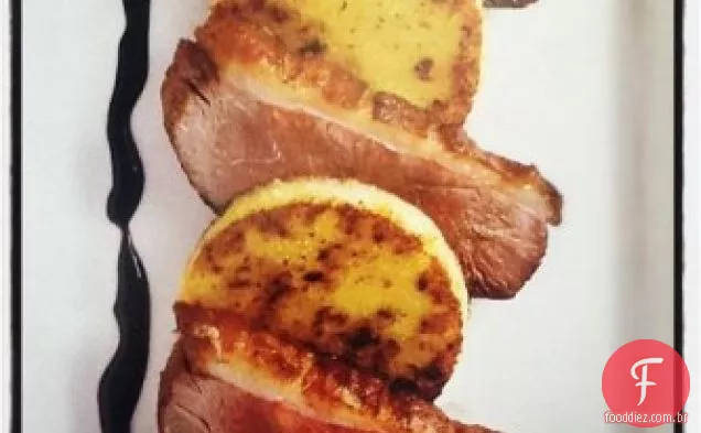 Peitos de pato com molho de coentro de mel