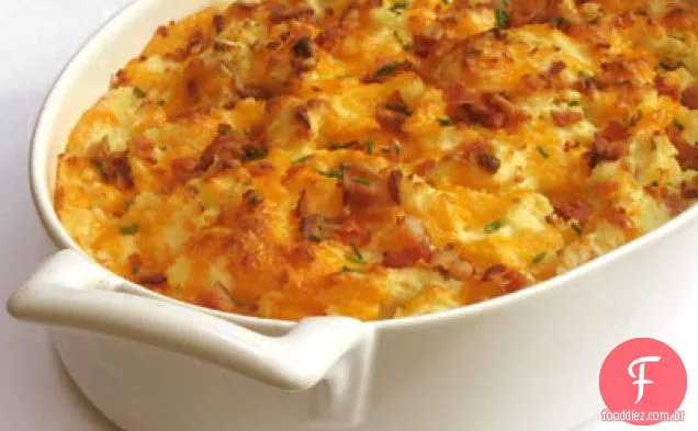 Purê de batatas carregado com Bacon e Cheddar