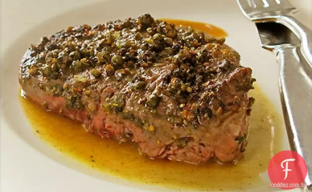 Filé de Pimenta Verde De Carne Com Molho De Panela de vinagre de Pêra