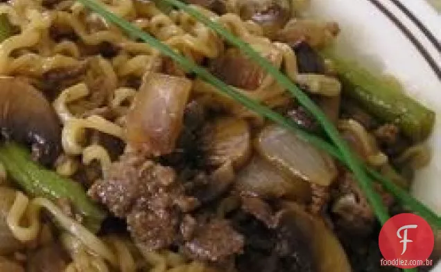 Feijão verde e carne bovina do Gel