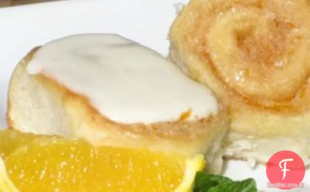 Rolinhos de laranja da vovó com cobertura de Cream Cheese Laranja