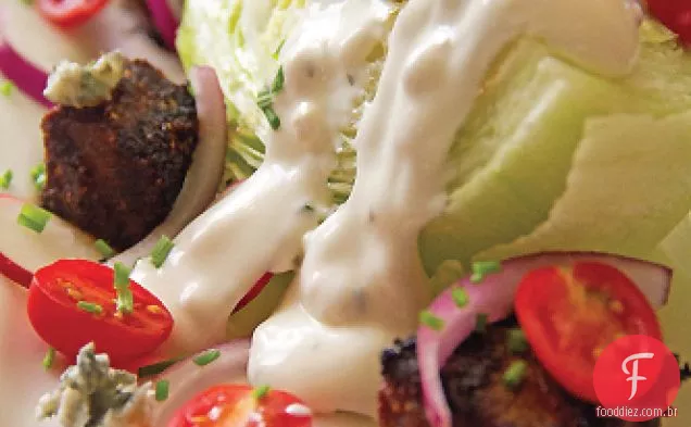 Salada de cunha Steakhouse com Flatiron Enegrecido 'Croutons'