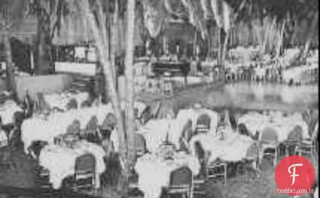 Oysters St. James de Cocoanut Grove