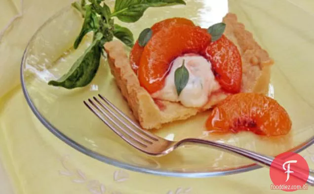 Torta de pêssego com manjericão e Mascarpone