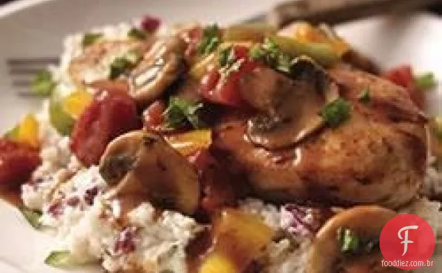 Cacciatore de frango com purê de batatas cremosas