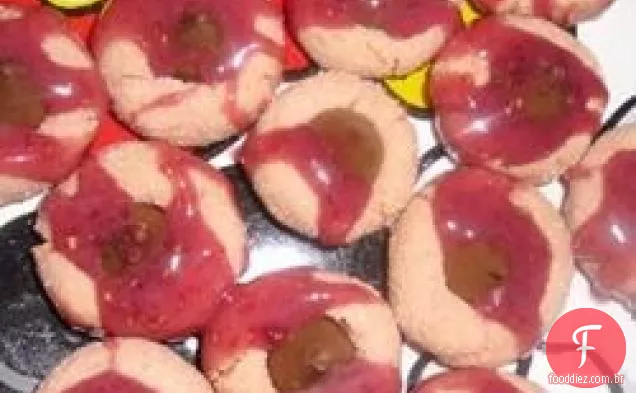 Biscoitos Do Beijo Da Amêndoa Da Framboesa