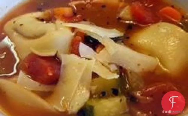 Italiano Salsicha Tortellini Sopa