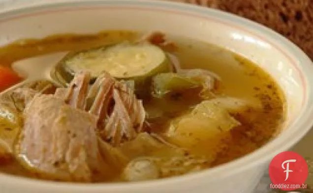 Sopa De Frango Com Vinho Branco