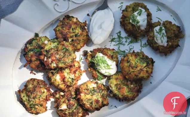 Keftedes De Abobrinha Com Queijo Feta E Endro