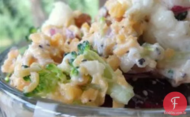 Salada De Brócolis Bodacious Vegetariana