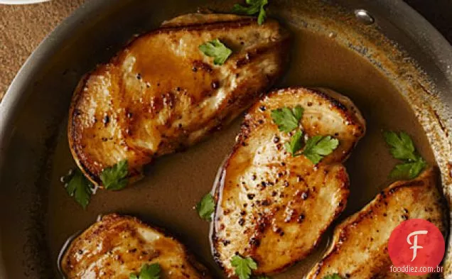 Frango vidrado com cidra com manteiga dourada-Arroz De Noz-Pecã