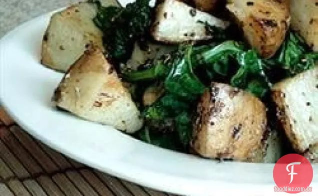 Batatas assadas com verduras
