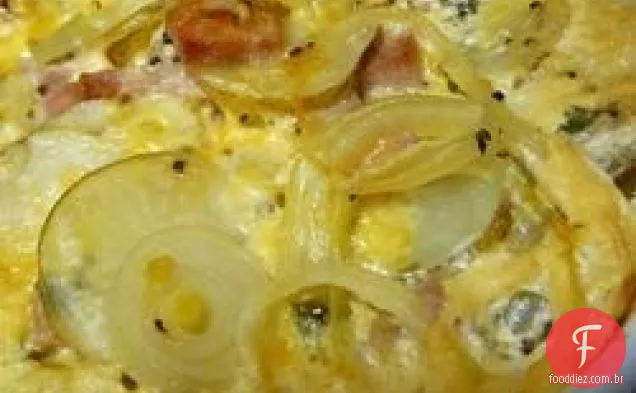 Queijo fácil e batatas com casca de presunto
