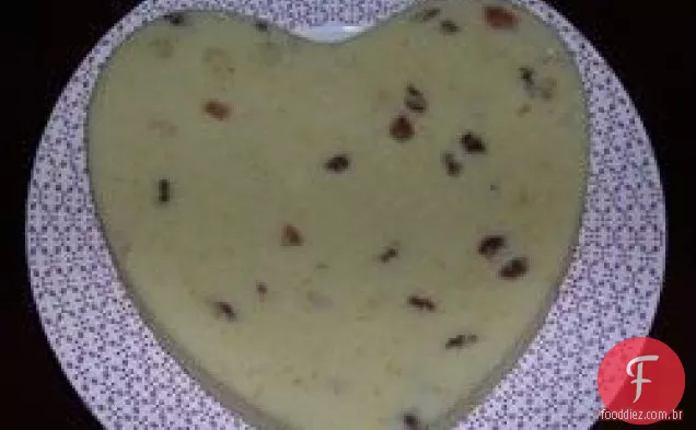 Bolo de esponja simples e delicioso