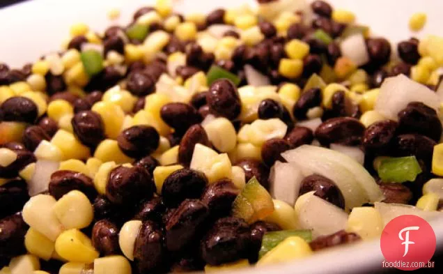 Jantar Hoje À Noite: Salada De Milho Doce E Feijão Preto